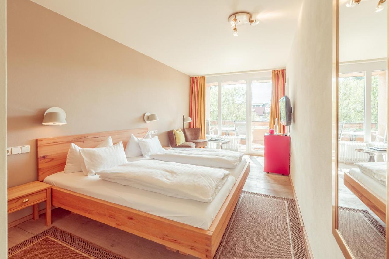 Hotel Restaurant Zur Sonne St. Peter エクステリア 写真