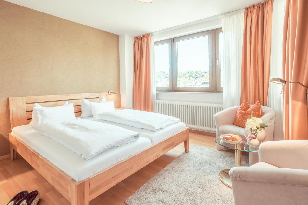 Hotel Restaurant Zur Sonne St. Peter エクステリア 写真
