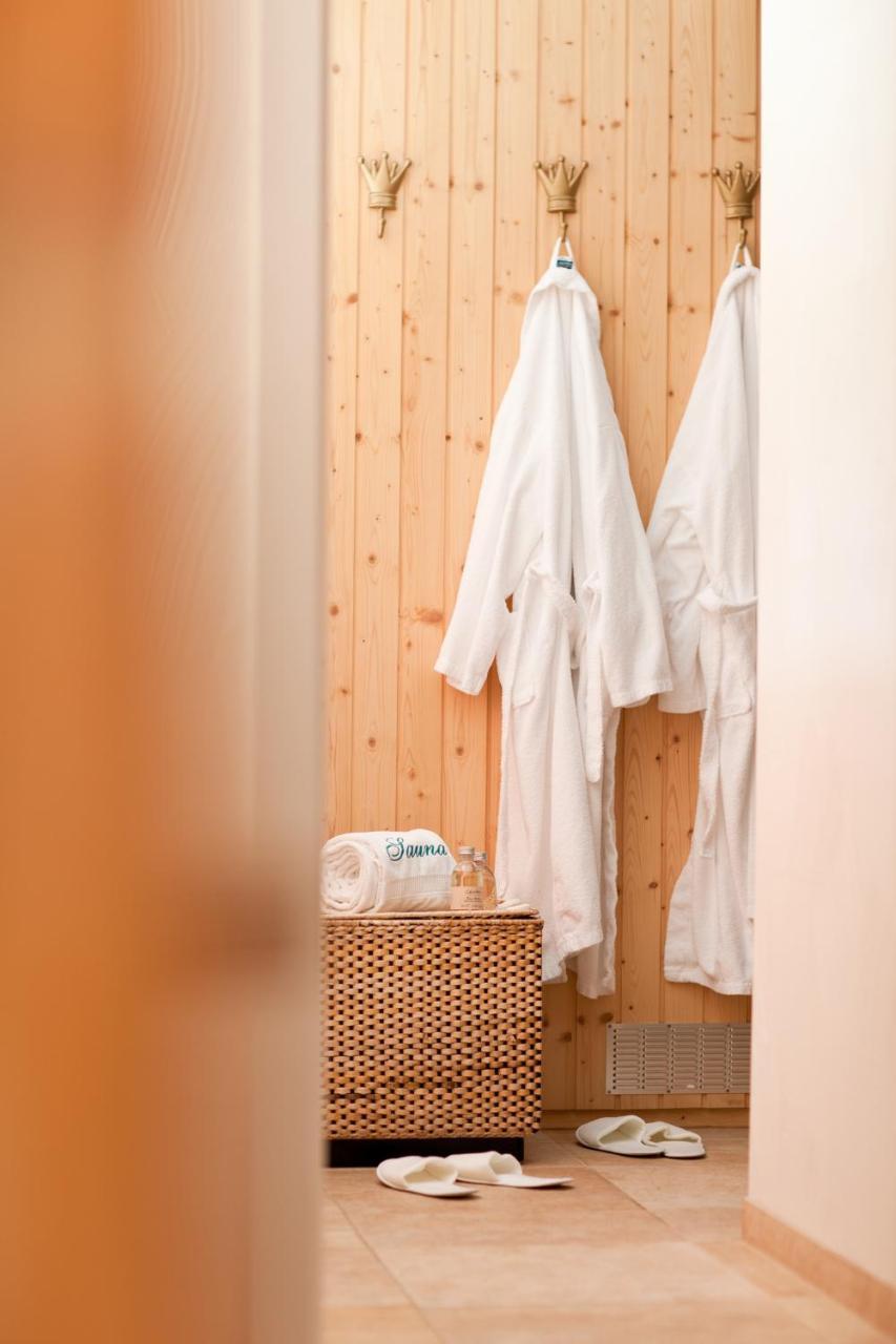 Hotel Restaurant Zur Sonne St. Peter エクステリア 写真